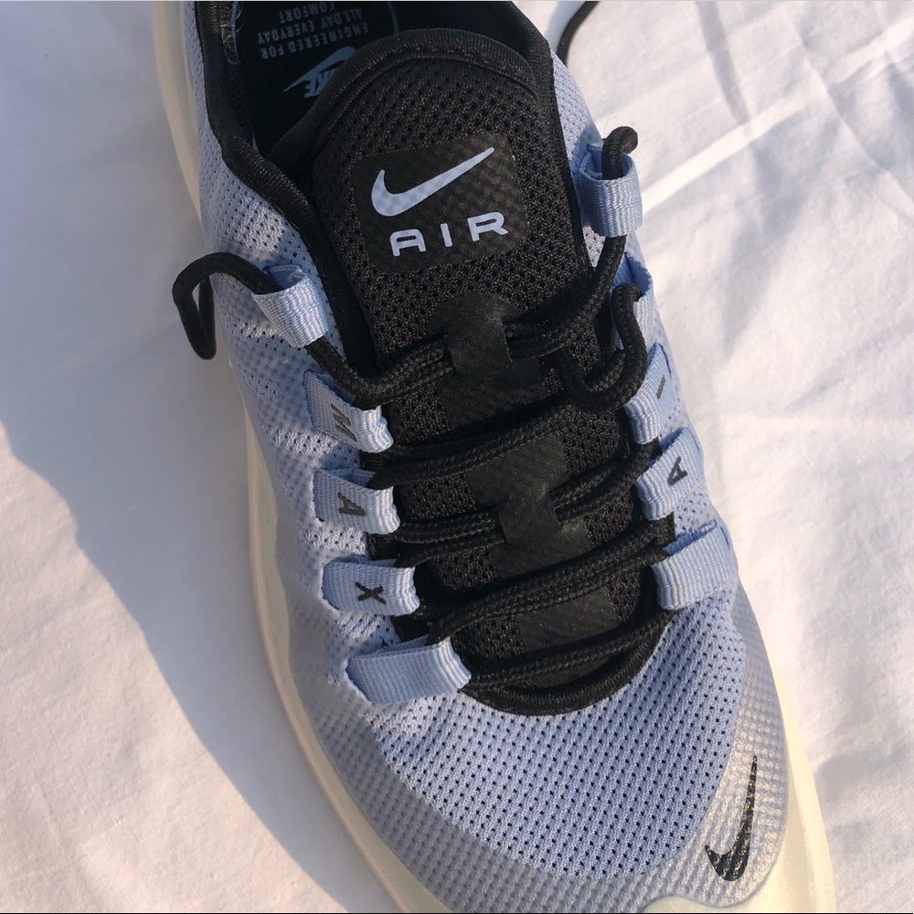 Nike Air Max Axis - image 5